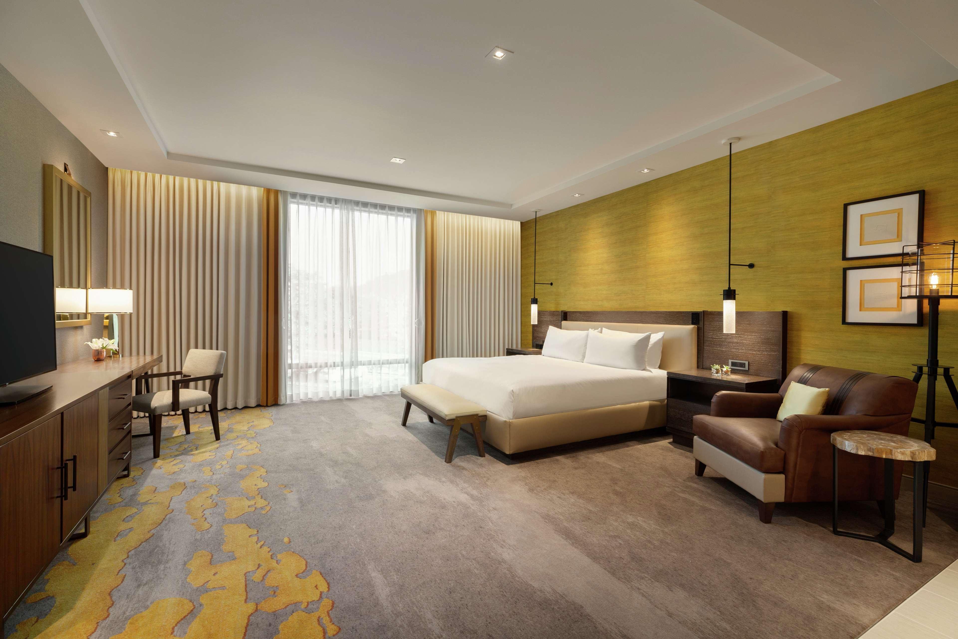 Hoodoo Moab, Curio Collection By Hilton Hotel Bagian luar foto