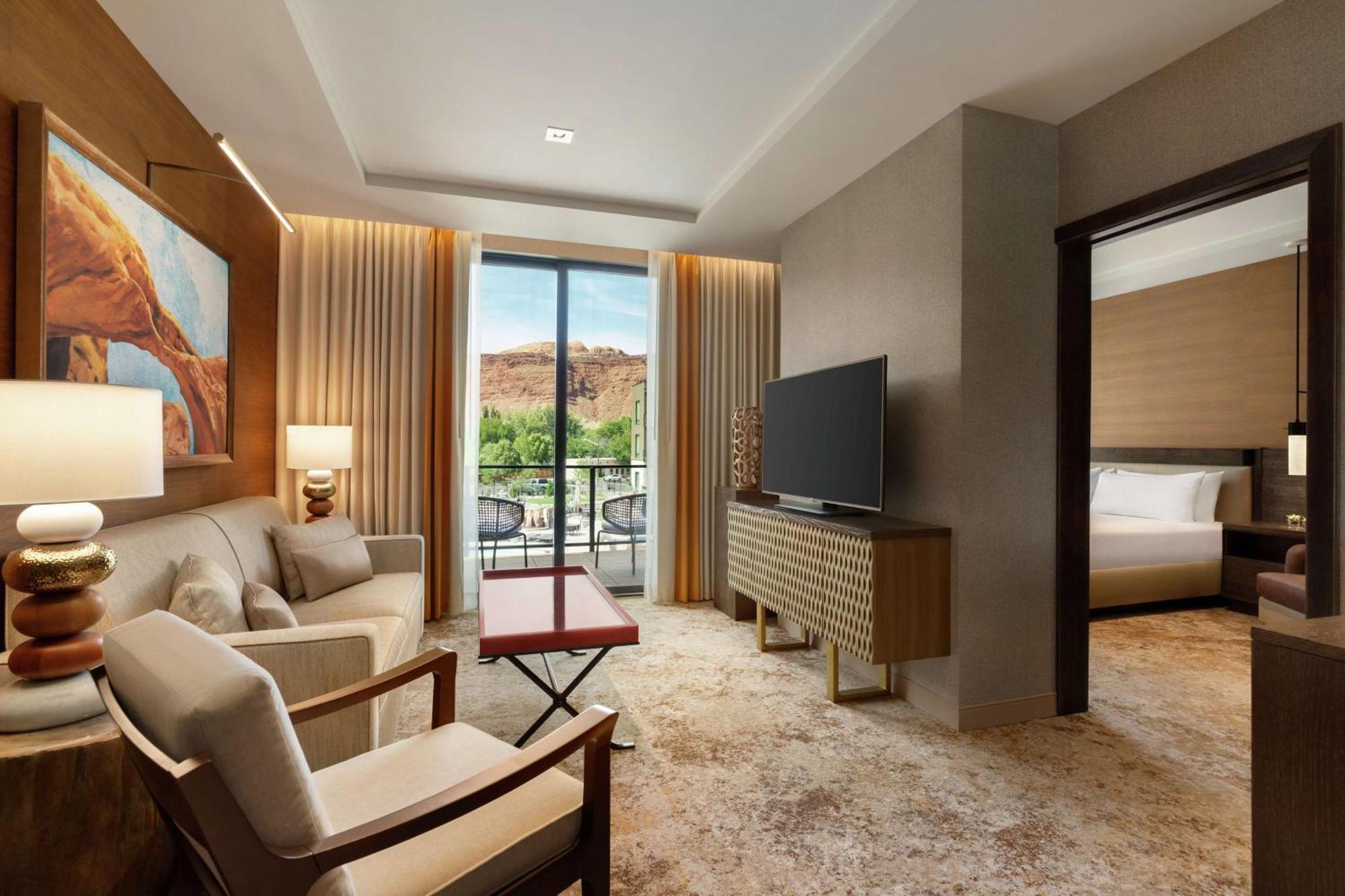 Hoodoo Moab, Curio Collection By Hilton Hotel Bagian luar foto