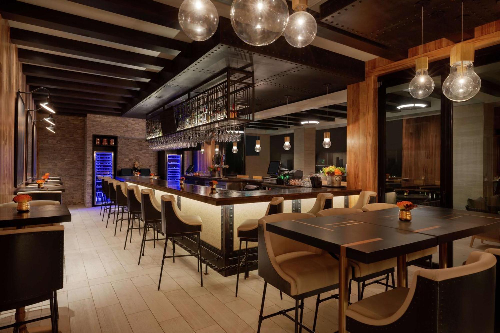 Hoodoo Moab, Curio Collection By Hilton Hotel Bagian luar foto