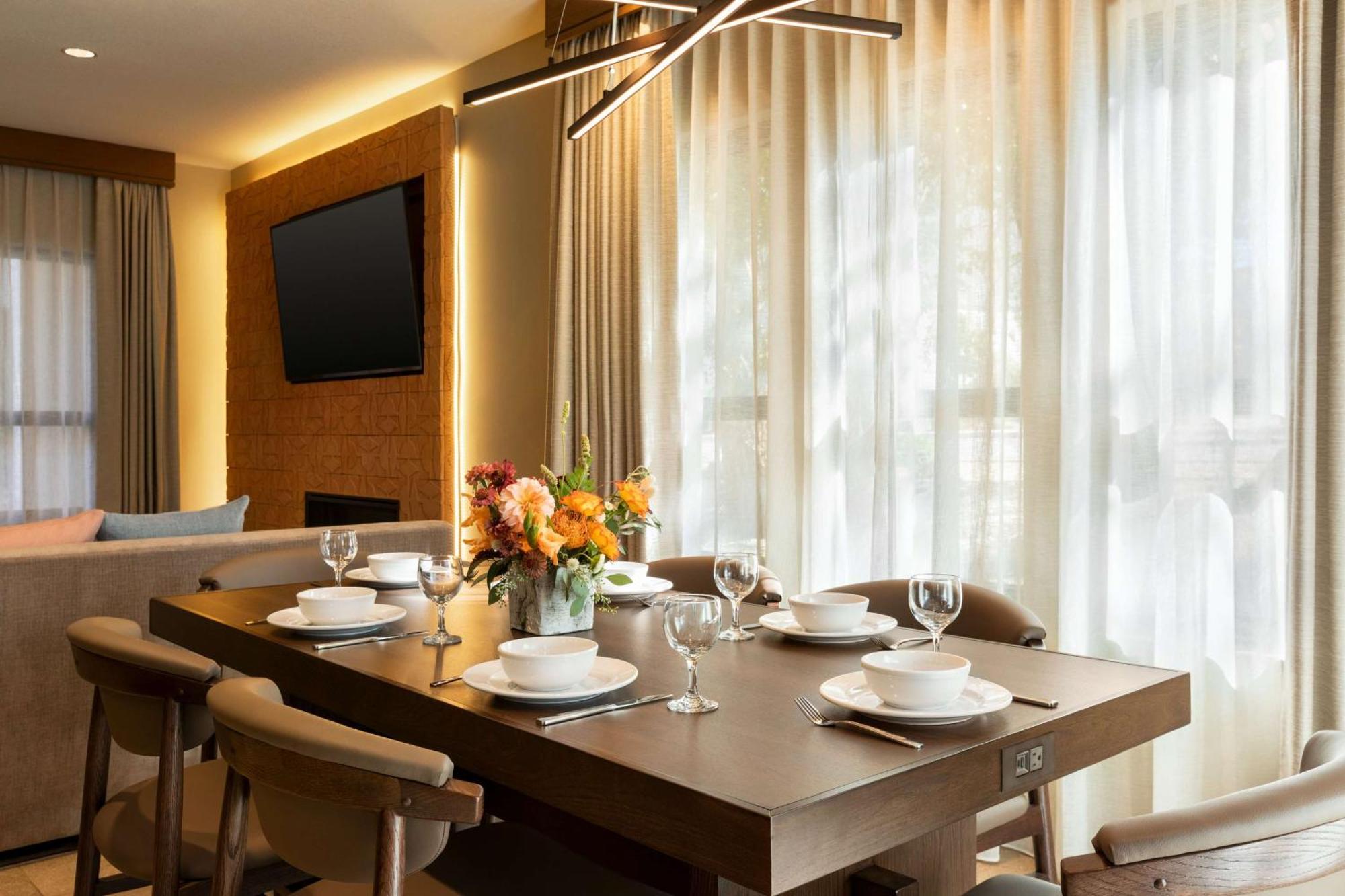 Hoodoo Moab, Curio Collection By Hilton Hotel Bagian luar foto